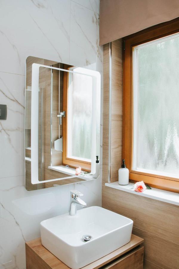Apartmaji Ursic Kobarid Esterno foto